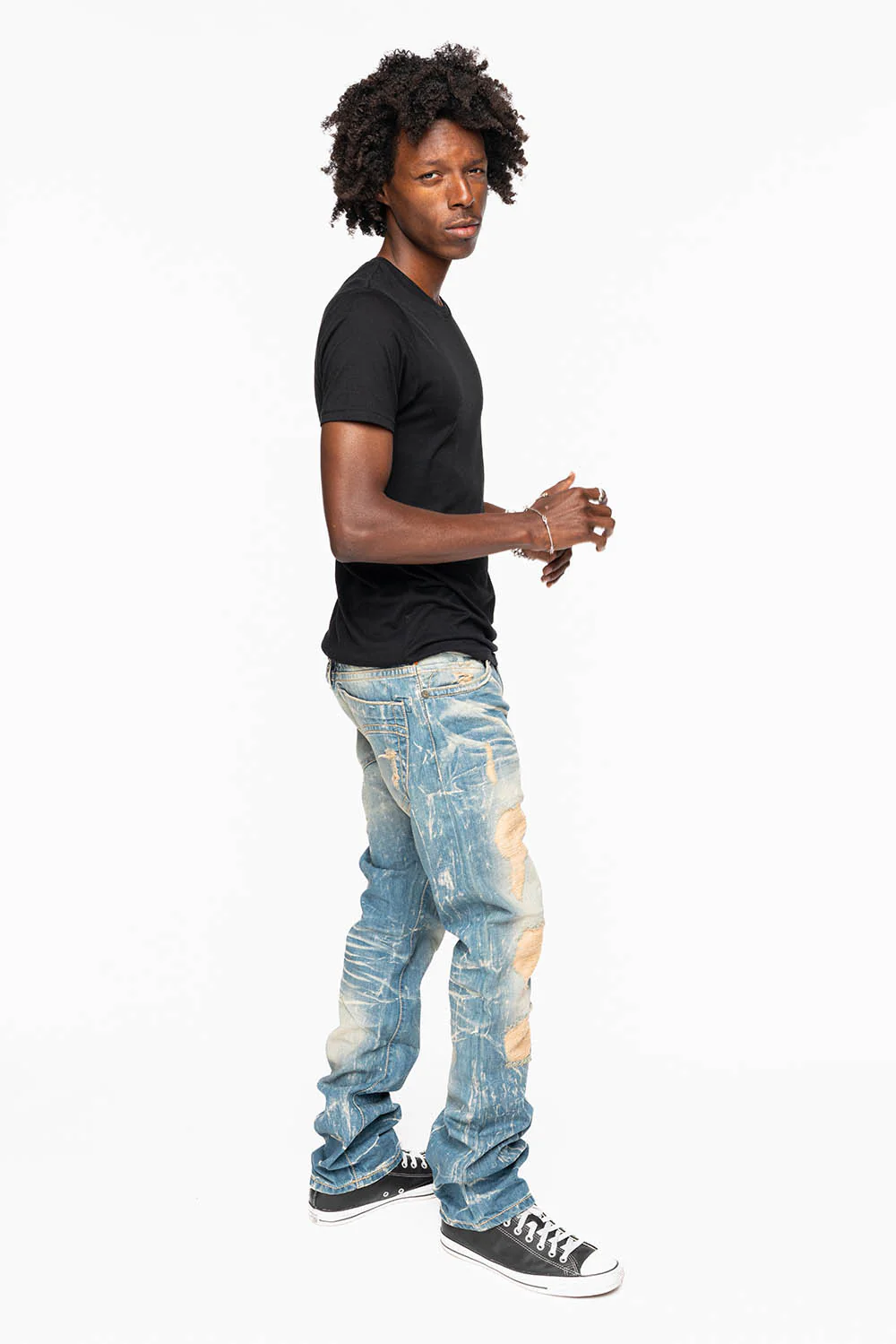 CLASSIC 5 POCKET SLIM LEG JEANS IN 4D LIGHT BROKEN REPAIRED WASH - Image 6