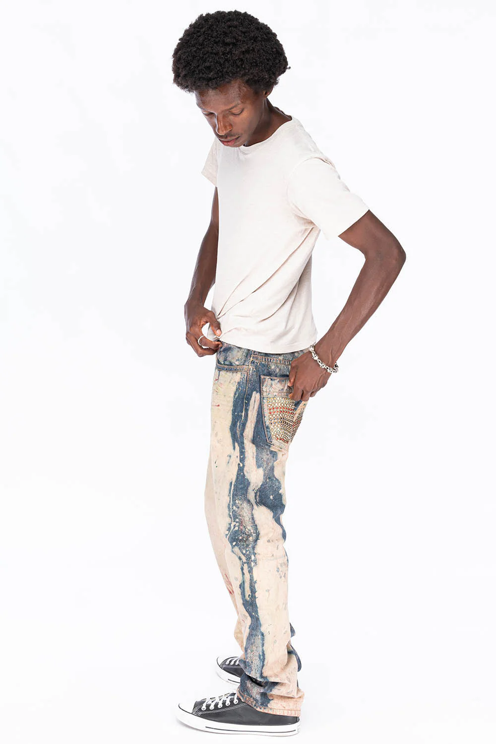 CLASSIC 5 POCKET STRAIGHT LEG IN BLUE -BEIGE GRAFFITI WASH WITH CRYSTALS & STUDS - Image 7