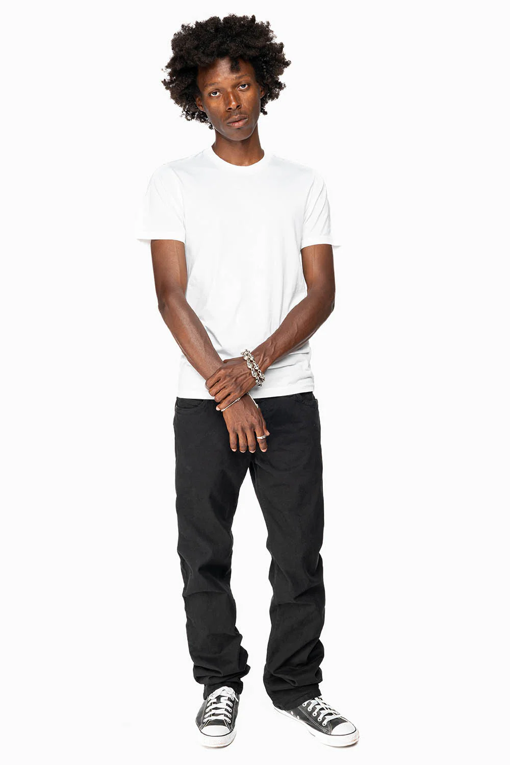 CLASSIC STRAIGHT LEG JEANS IN BLACK WASH - Image 4