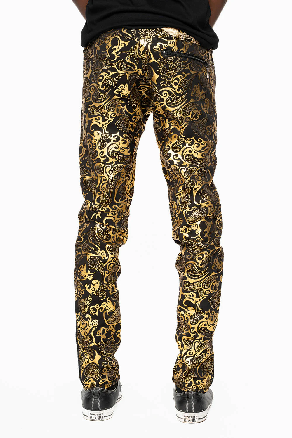 CLOUD JOGGER IN BLACK AND GOLD - Image 4