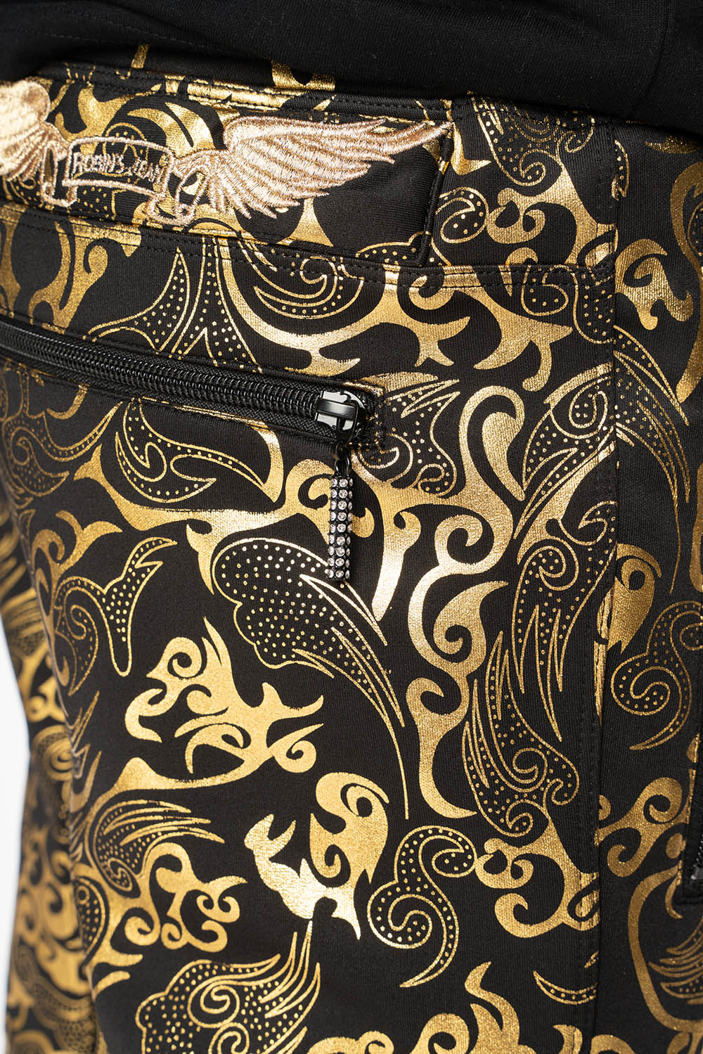 CLOUD JOGGER IN BLACK AND GOLD - Image 6