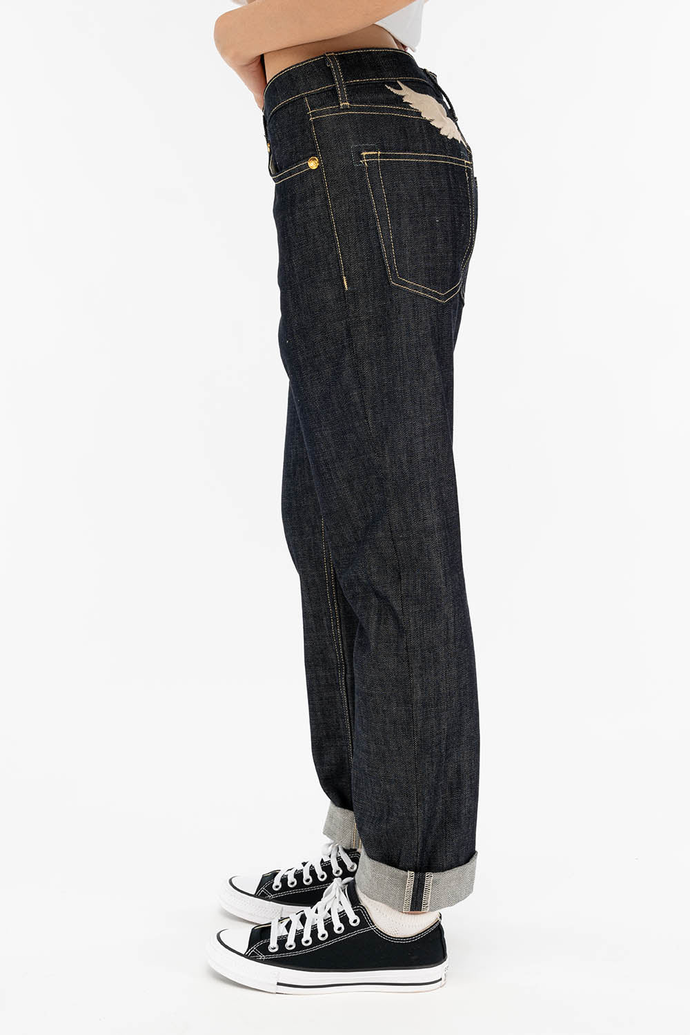 WOMENS BOYFRIEND STYLE JEANS IN RAW - Image 2