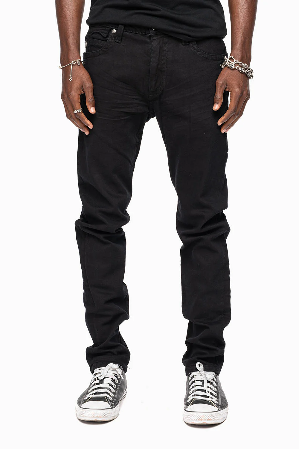 KILLER FLAP MENS SKINNY JEANS IN PURE BLACK WITH SILVER O.E. LOGO - Image 2