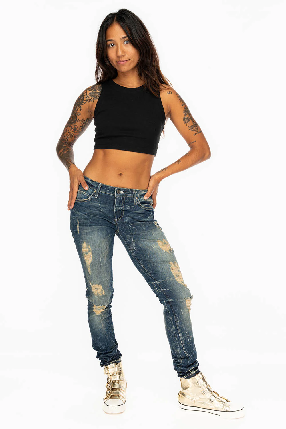 WOMENS RIPPED MID RISE SKINNY JEANS IN 4D DARK BROKEN WASH WITH  CRYSTAL EMBELLISHMENT - Image 2