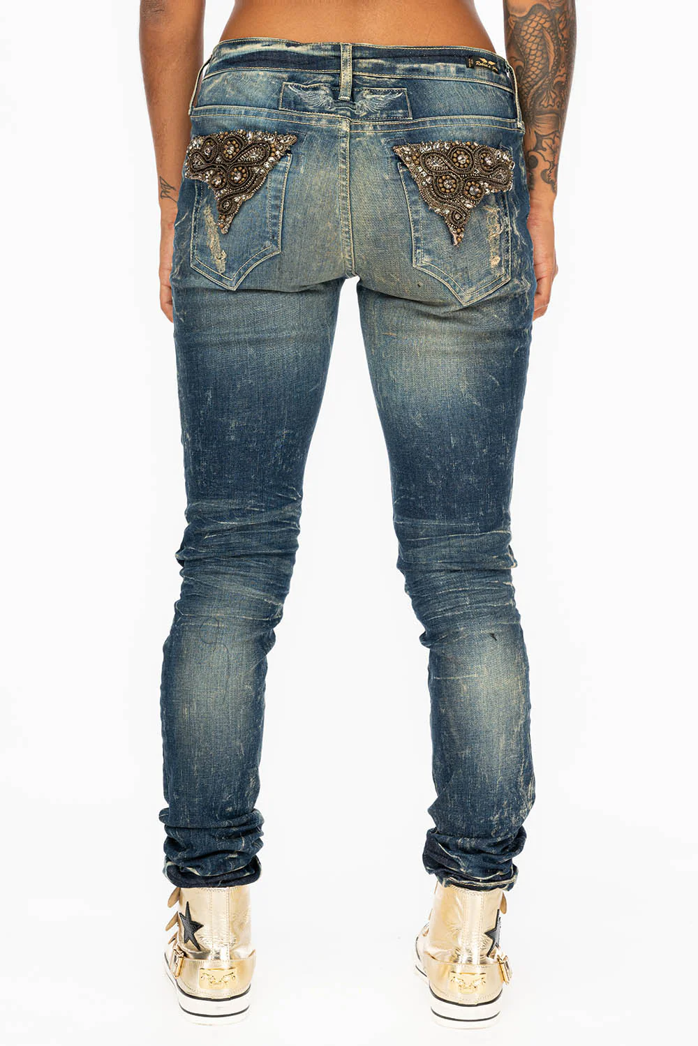 WOMENS RIPPED MID RISE SKINNY JEANS IN 4D DARK BROKEN WASH WITH  CRYSTAL EMBELLISHMENT - Image 6