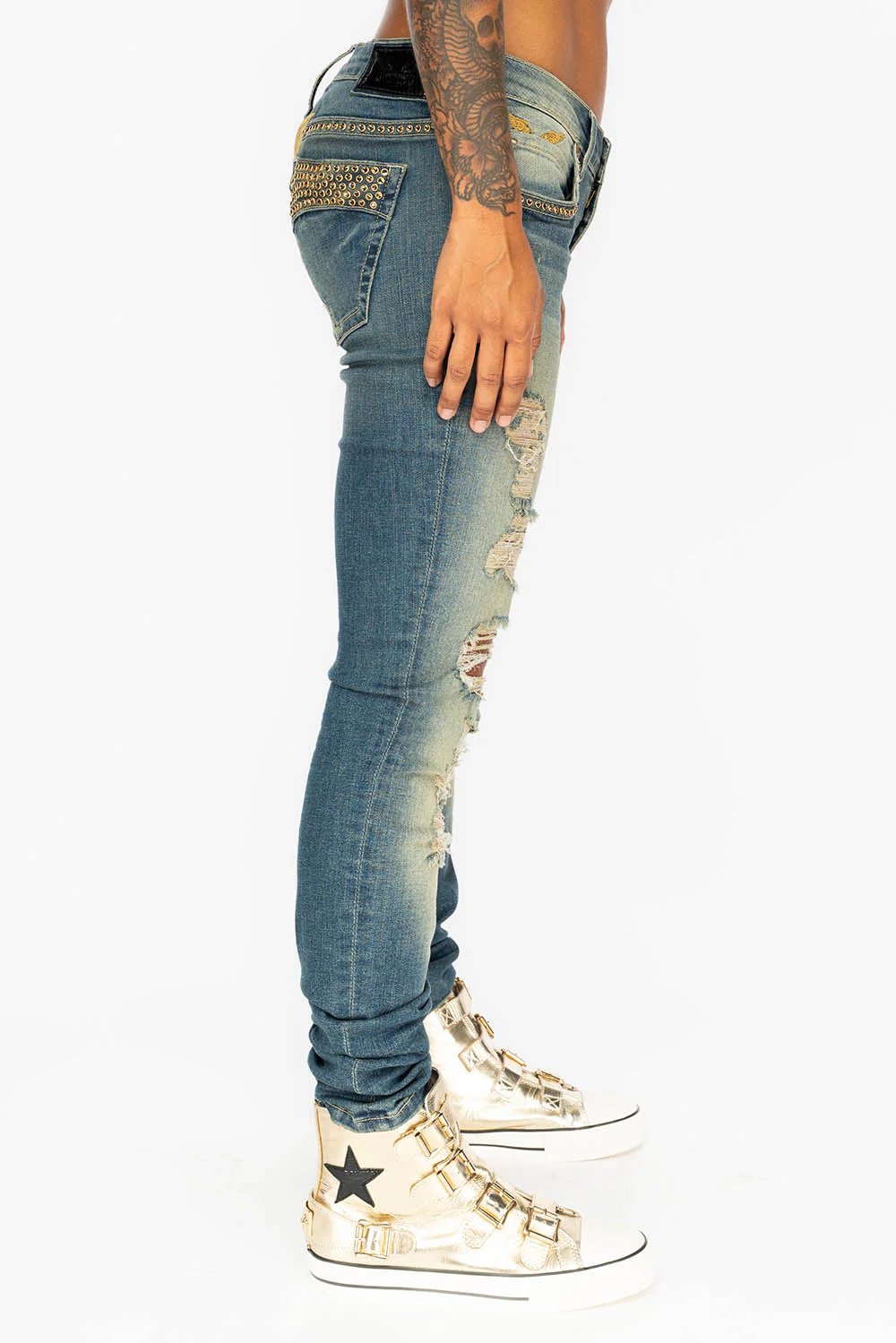MARILYN WOMENS DISTRESSED STUDDED SKINNY  BLUE JEANS WITH  GOLD EMBELLISHMENT - Image 6