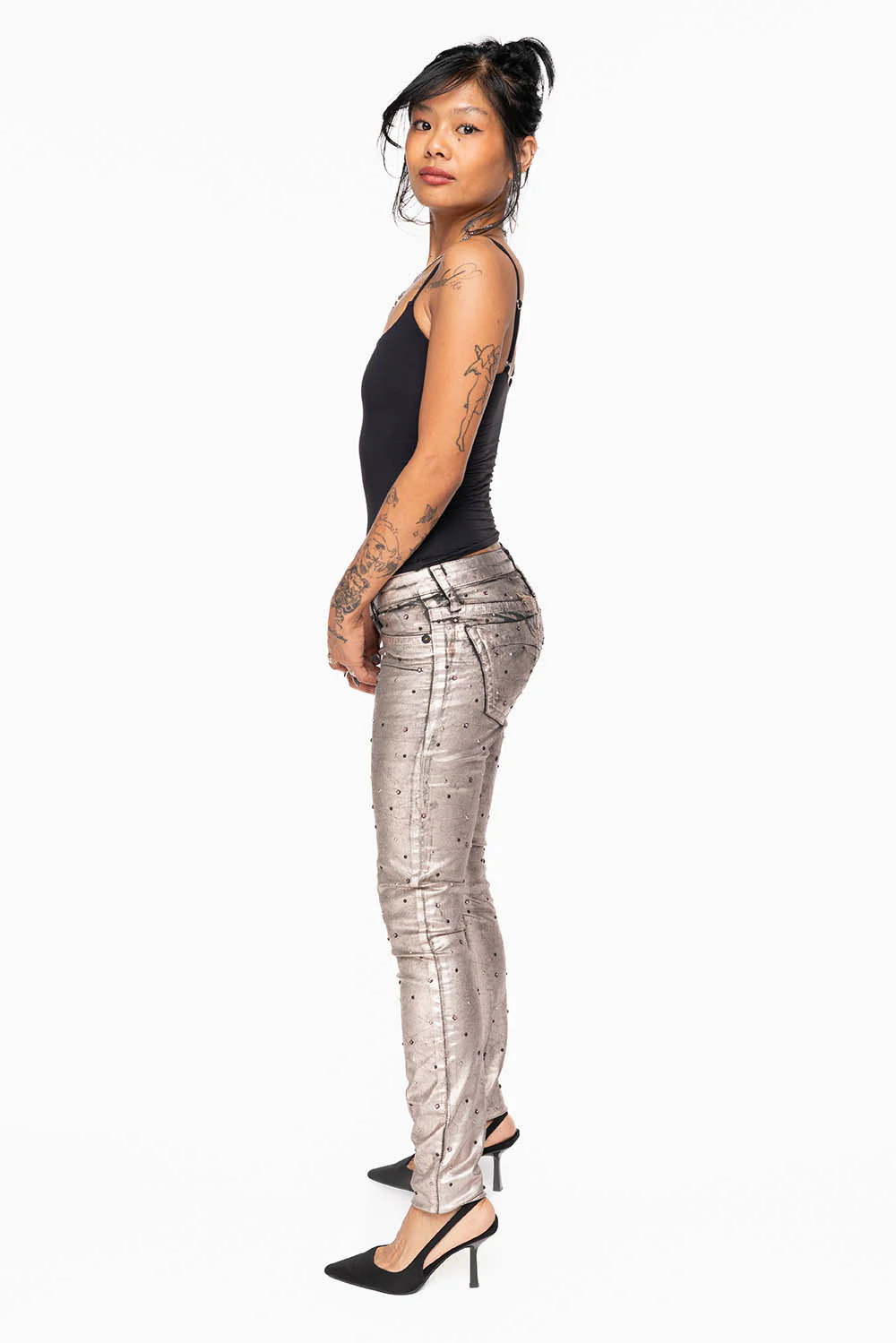 MARILYN WOMENS SKINNY JEANS IN SUN RISE GOLD COATING  WITH TONAL WINGS EMBELLISHED WITH CRYSTALS & STUDS - Image 7