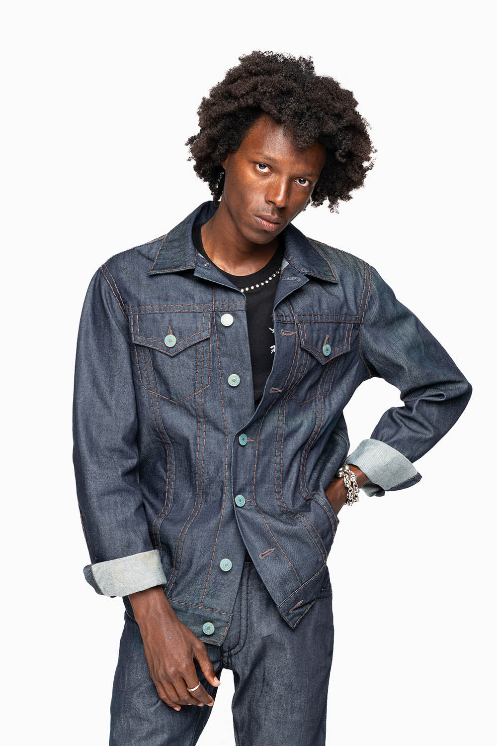 MEN’S CLASSIC RAW  DENIM  JEAN JKT WITH HEAVY BROWN CONTRAST STITCHING AND ROBIN’S WING LOGO EMBROIDERY - Image 9