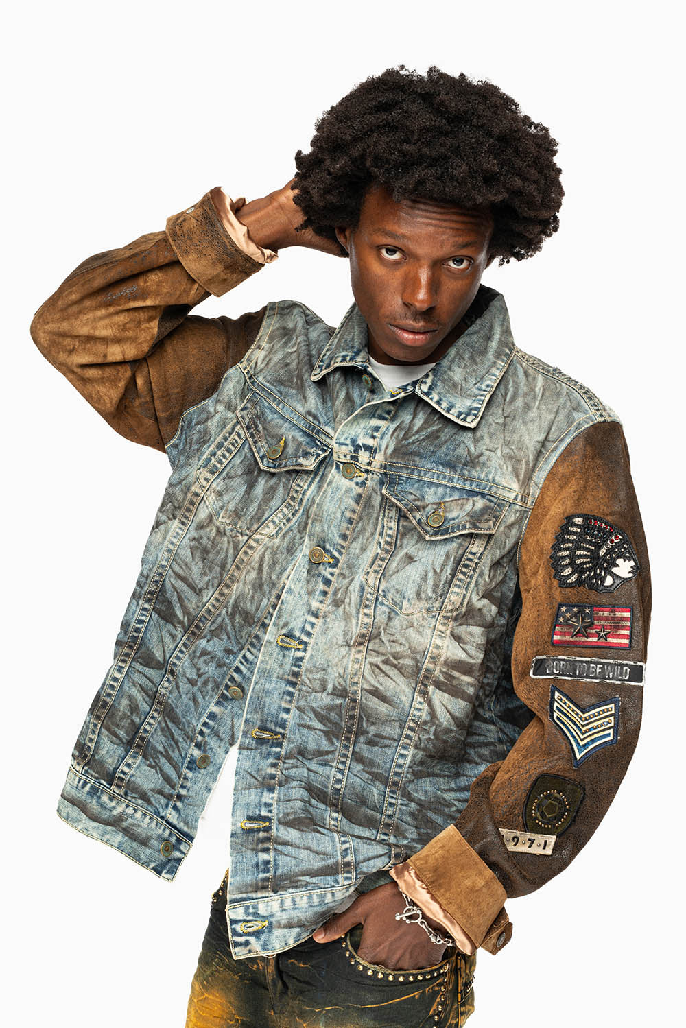 MEN’S  DENIM/LEATHER JACKET IN D WASH BROWN WITH PATCHES - Image 4