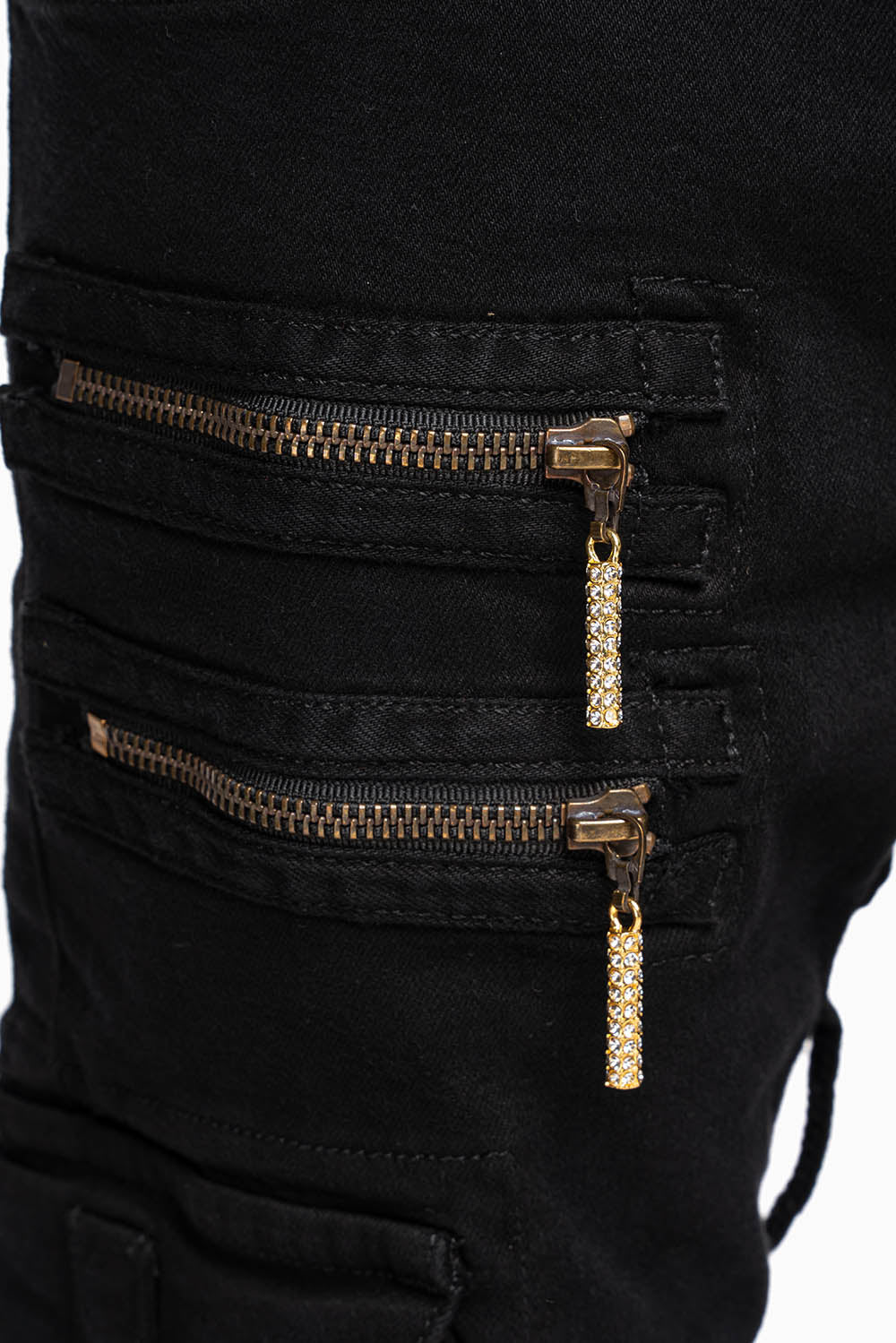 MEN’S  MILITARY STYLE CARGO MOTO- ZIP JEANS IN PURE BLACK - Image 4
