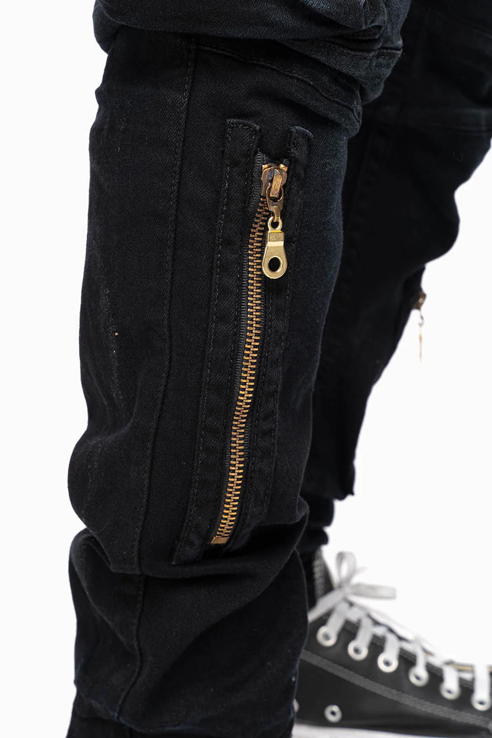 MEN’S  MILITARY STYLE CARGO MOTO- ZIP JEANS IN PURE BLACK EMBELLISHED WITH CRYSTALS - Image 5