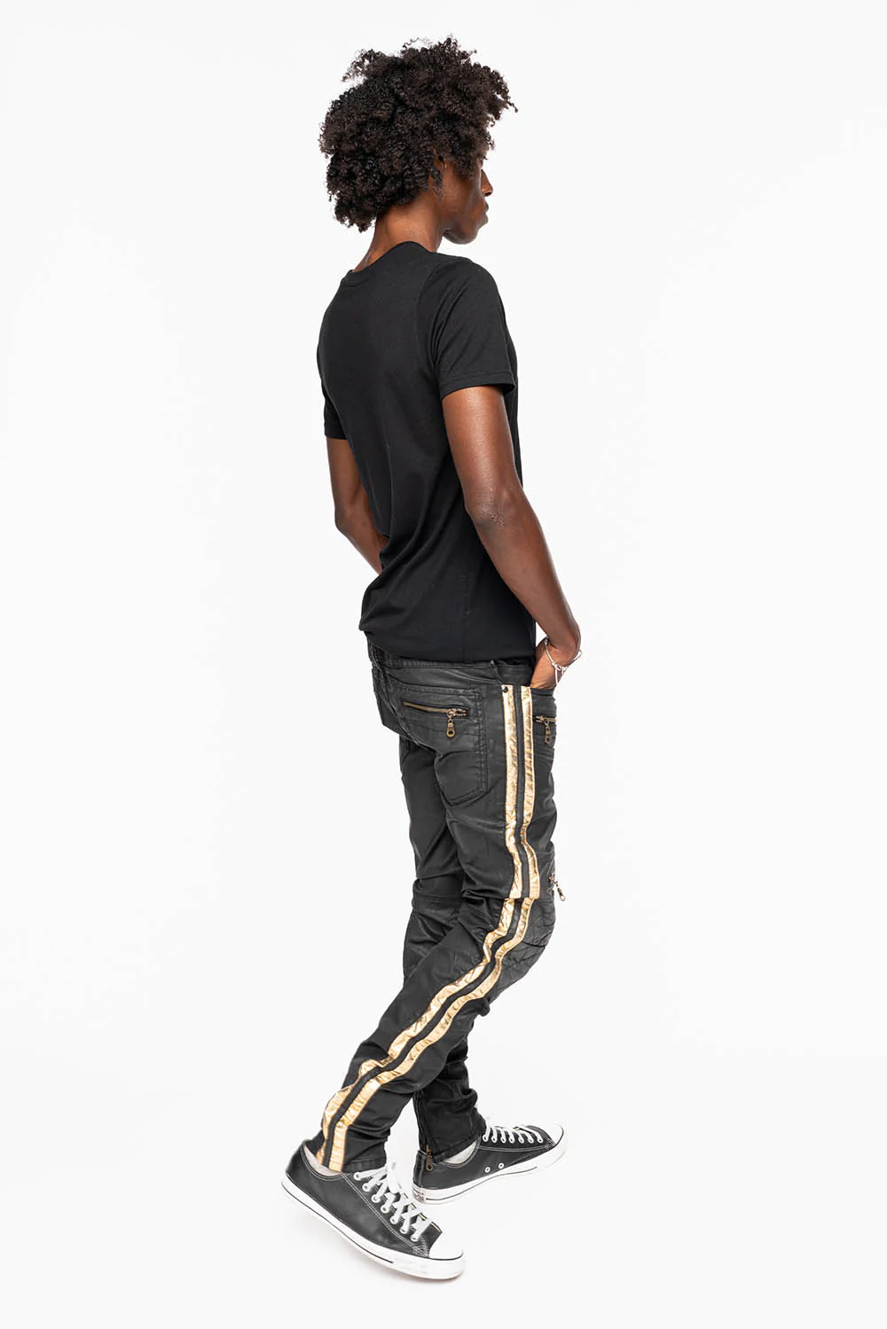 MENS BIKER JEANS IN BLK DY FABRIC WITH GOLD STRIPES - Image 5