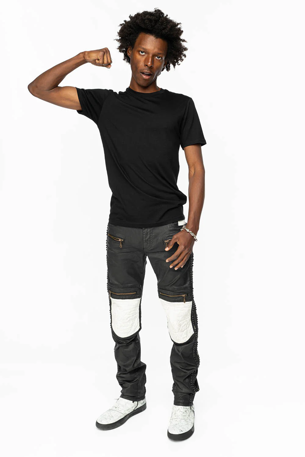 MENS BIKER JEANS IN DY FABRIC IN BLACK WASH WITH WHITE INSERTS WITH STUDS AND CRYSTALS - Image 3