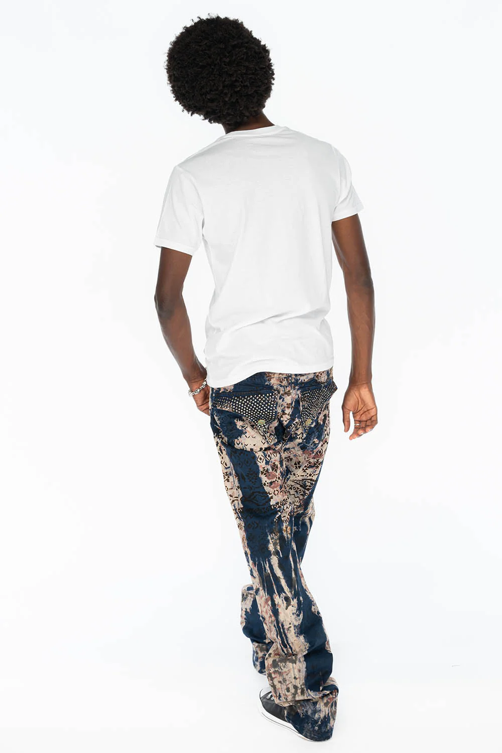MENS CLASSIC STRAIGHT LEG LONG FLAP JEANS WITH CRYSTALS IN APACHE BROWN - Image 7