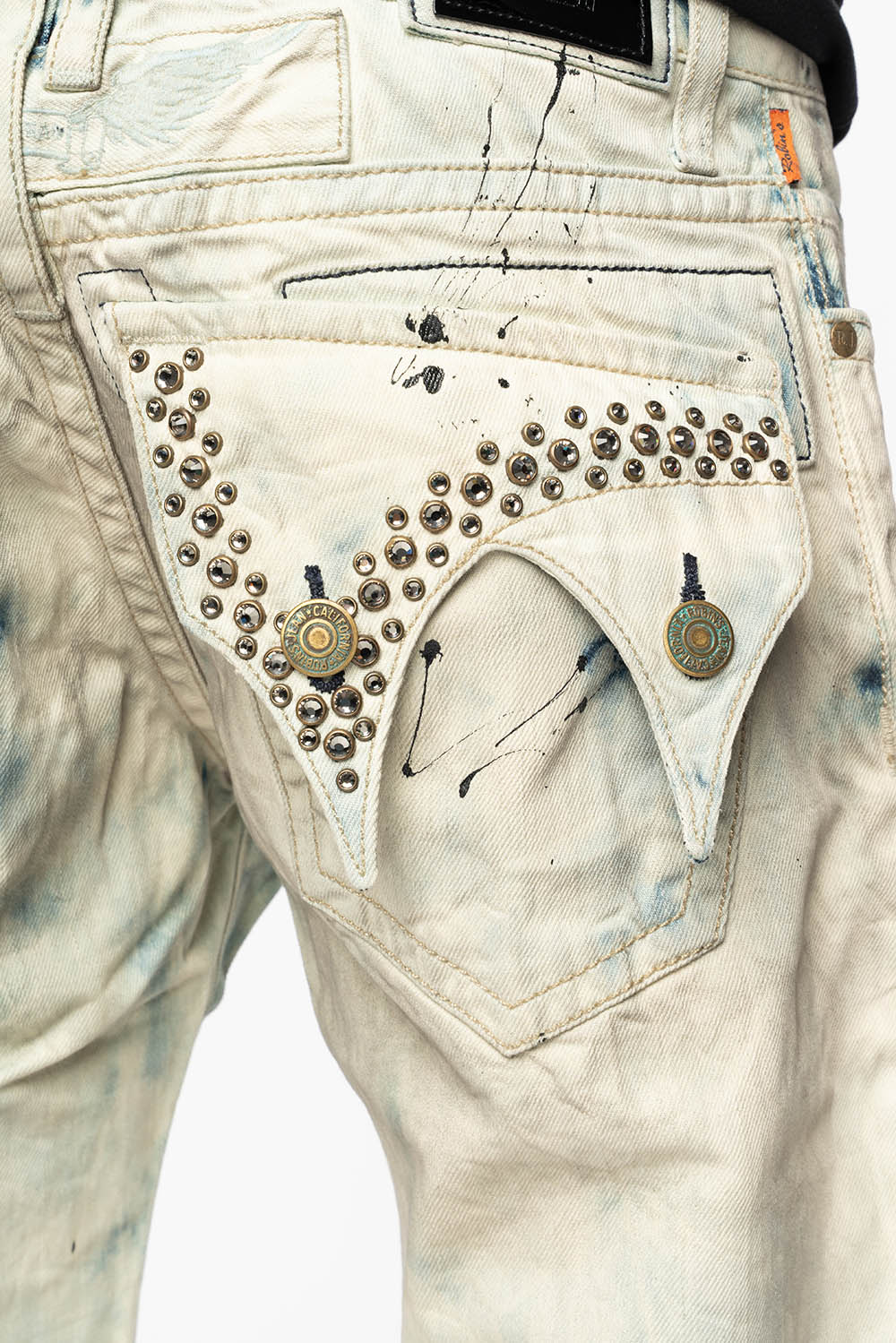 MENS DOUBLE FLAP DESTROYED SHORTS IN FROZEN WASH WITH CRYSTALS - Image 4