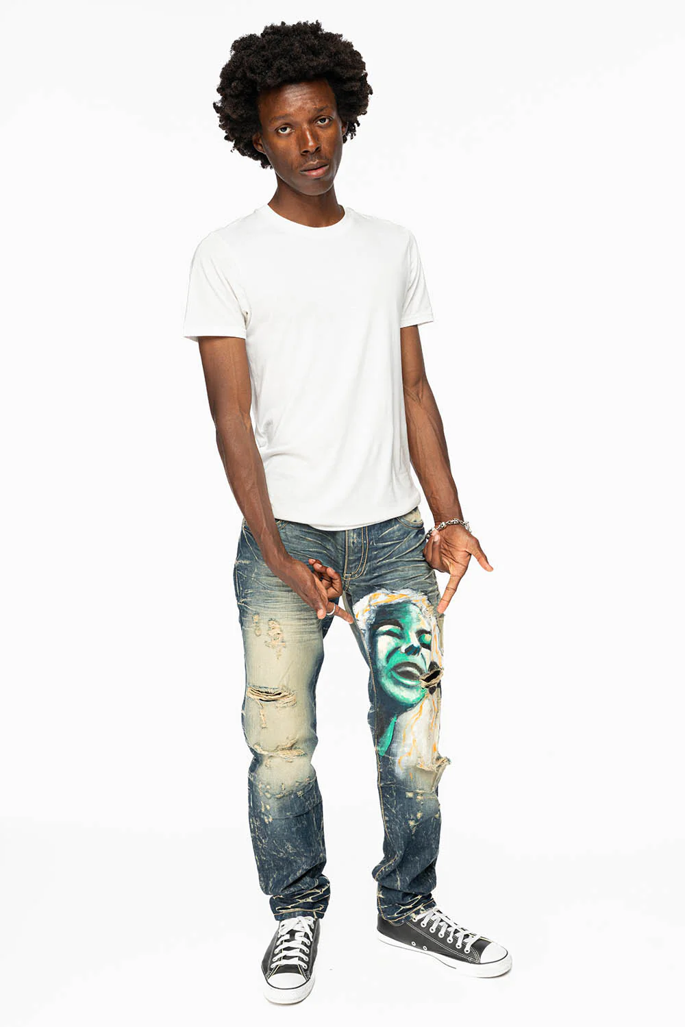 MENS LONG FLAP SLIM JEANS IN 5D DARK BROKEN WASH WITH HAND PAINTED GRAPHIC - Image 4