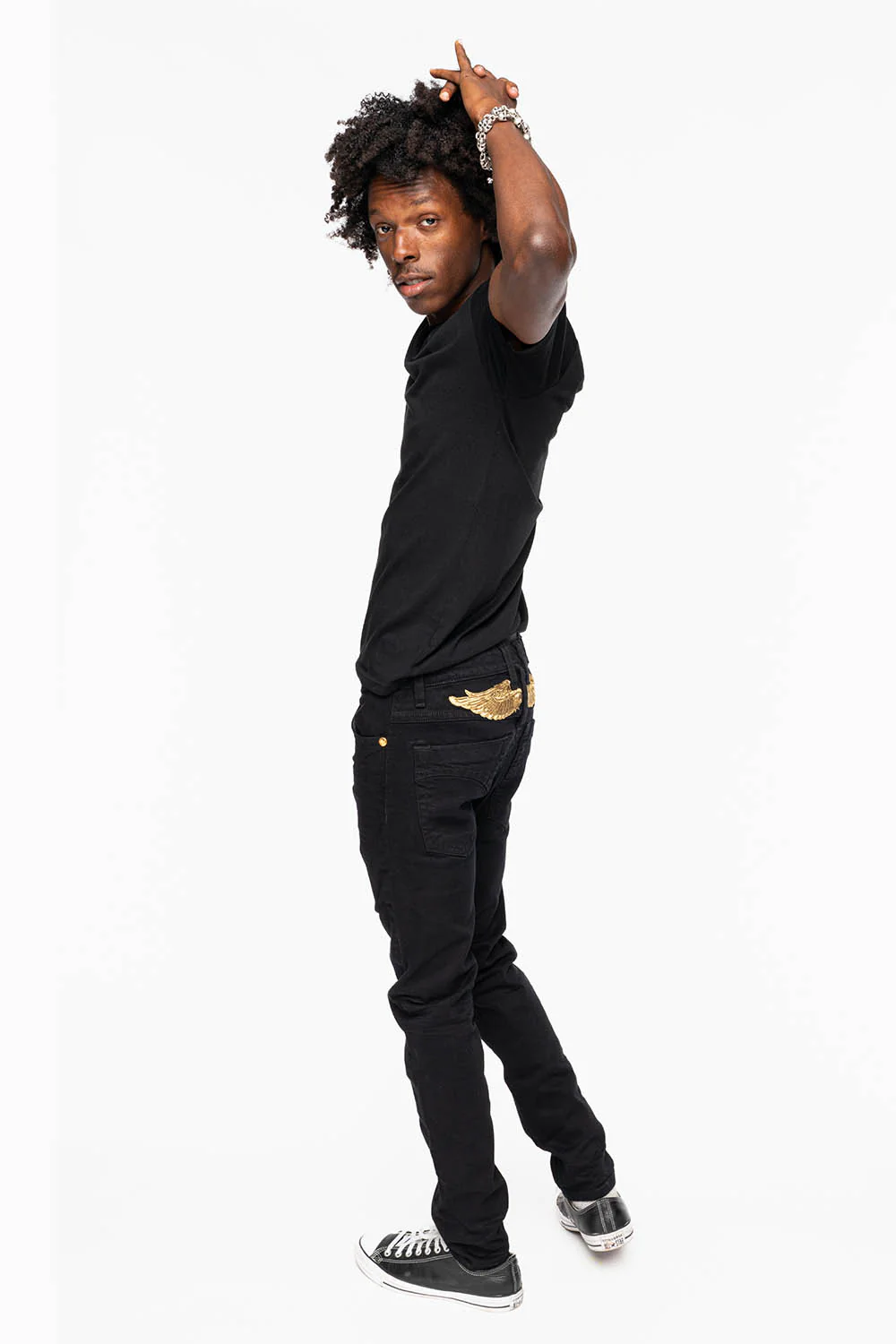 MENS SKINNY JEANS IN PURE BLK WASH WITH GOLD WING EMBROIDERY - Image 7