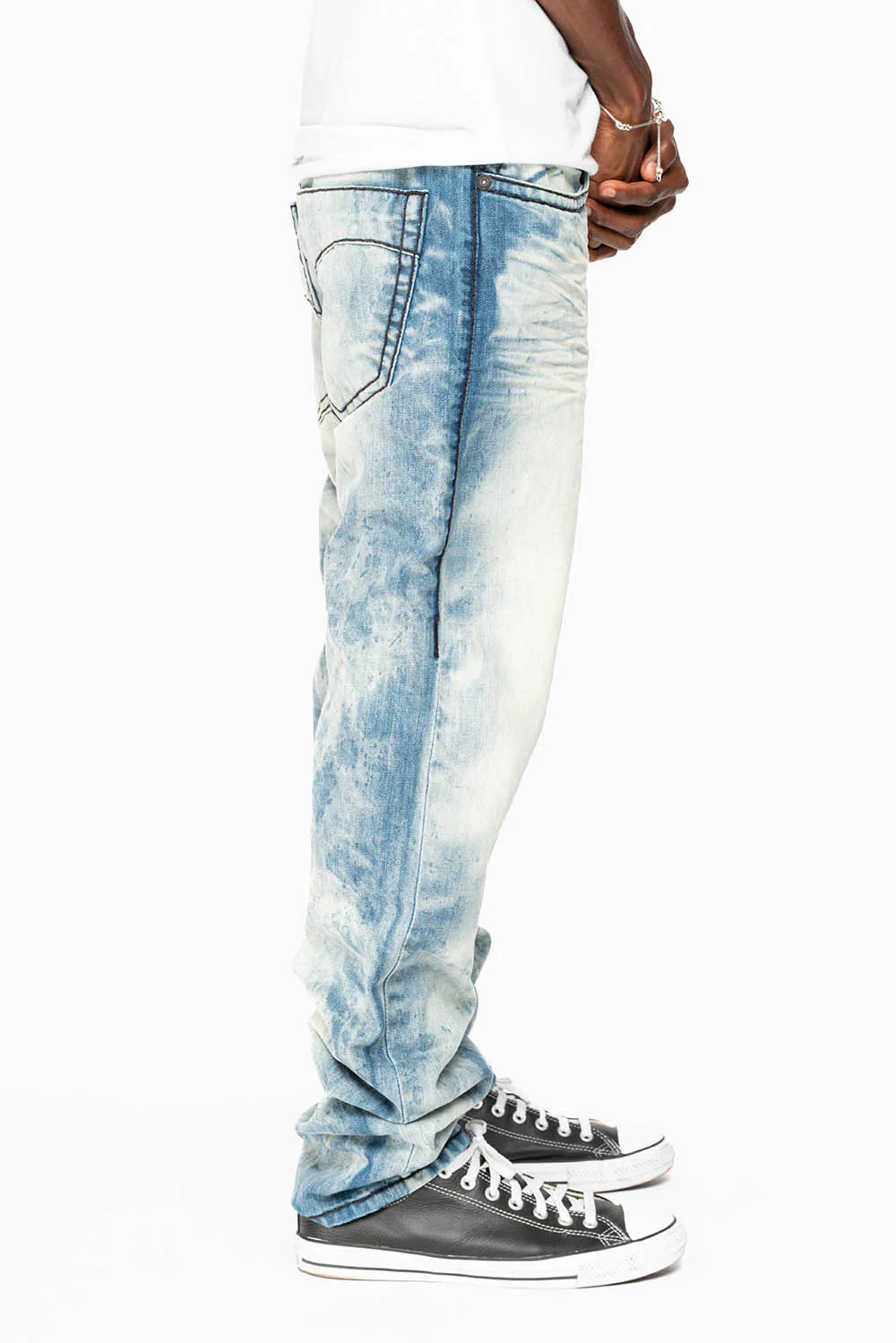 MENS SLIM FIT JEANS IN CHEROKEE DARK WASH WITH HEAVY STITCHING AND BLK EMBROIDERED WINGS - Image 3
