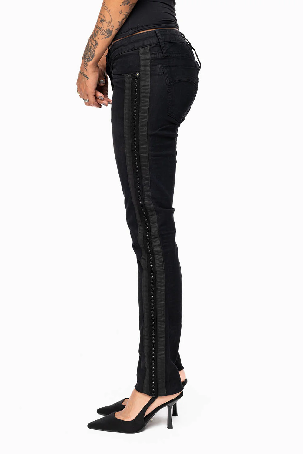 MID RISE WOMENS SKINNY BLACK JEANS WITH BLACK STRIPES EMBELLISHED WITH JET BLK CRYSTALS - Image 5