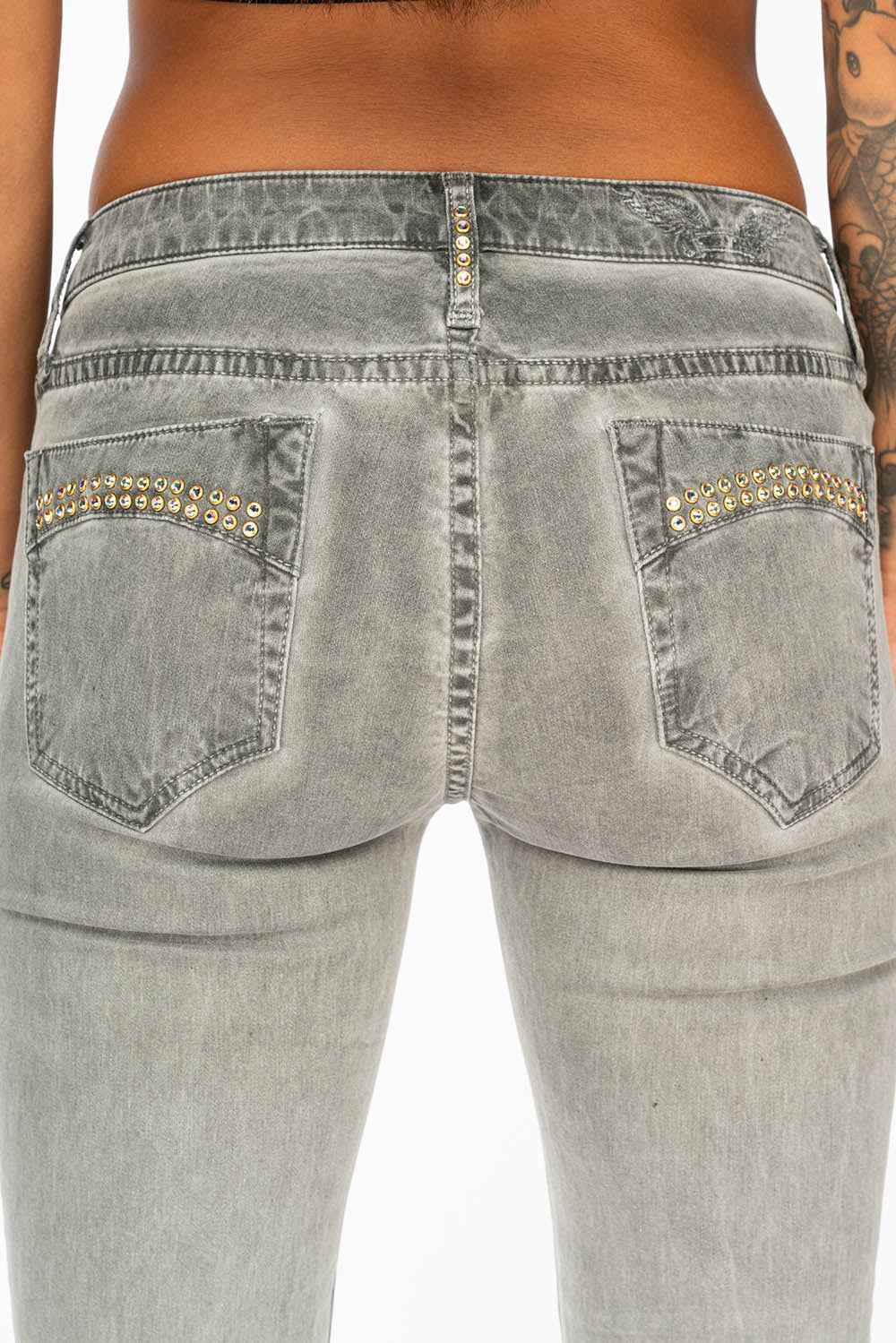 MID RISE WOMENS SKINNY JEANS IN OIL CHARCOAL WASH WITH CRYSTALS - Image 7