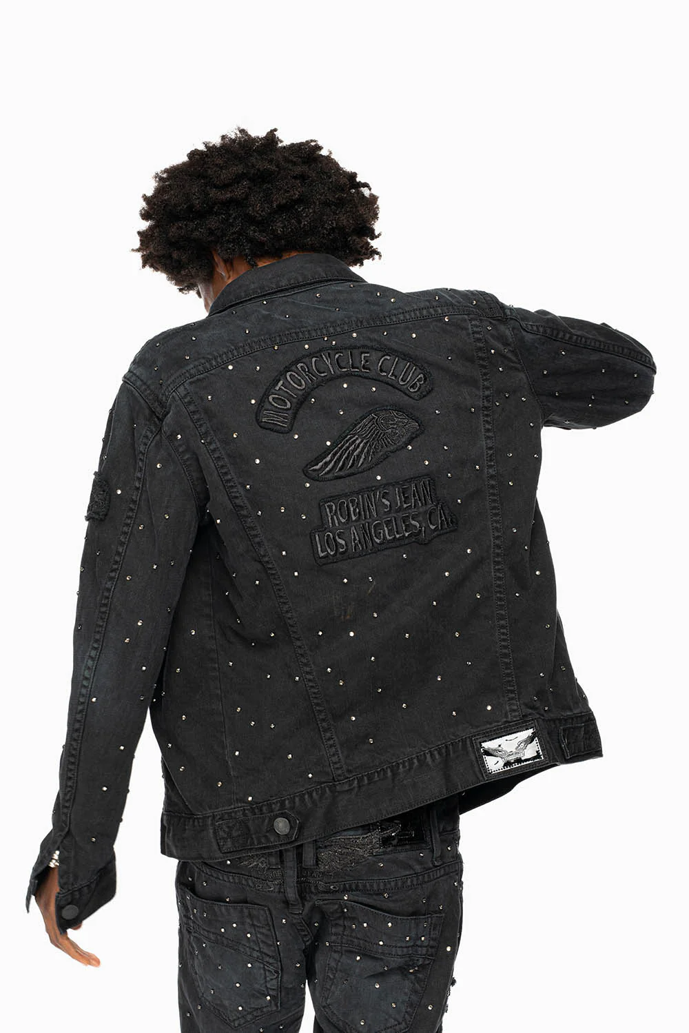 MOTORCYCLE CLUB DENIM JACKET IN VINTAGE BLK WASH WITH PATCHES AND CRYSTALS - Image 5
