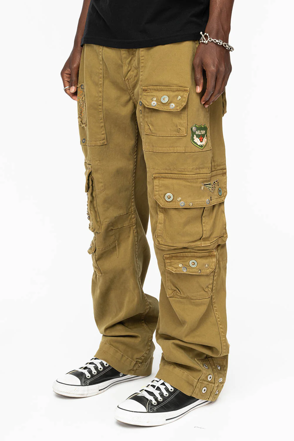 ORIGINAL ROBIN’S JEAN CALL OF DUTY CARGO PANTS IN AVOCADO COLOR WITH ROCK N ROLL PATCH - Image 3