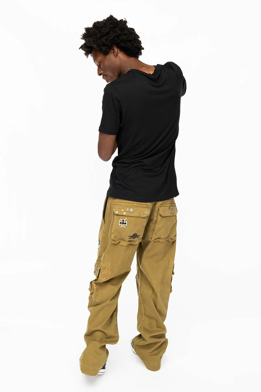 ORIGINAL ROBIN’S JEAN CALL OF DUTY CARGO PANTS IN AVOCADO COLOR WITH ROCK N ROLL PATCH - Image 6