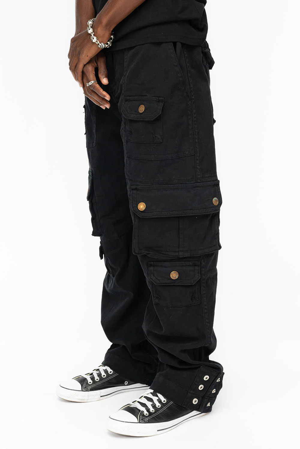 ORIGINAL ROBIN’S JEAN CALL OF DUTY CARGO PANTS IN BLACK - Image 2