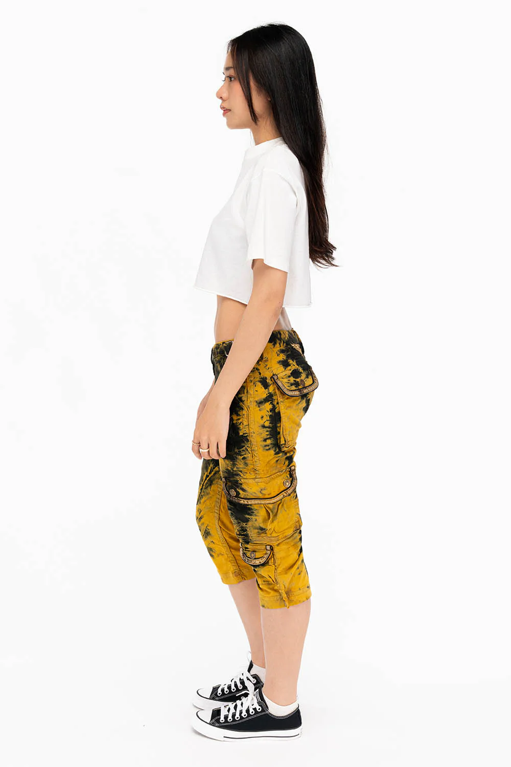 MILITARY STYLE WOMENS CARGO SHORTS IN TYE DYE YELLOW AND BLACK WASH - Image 6
