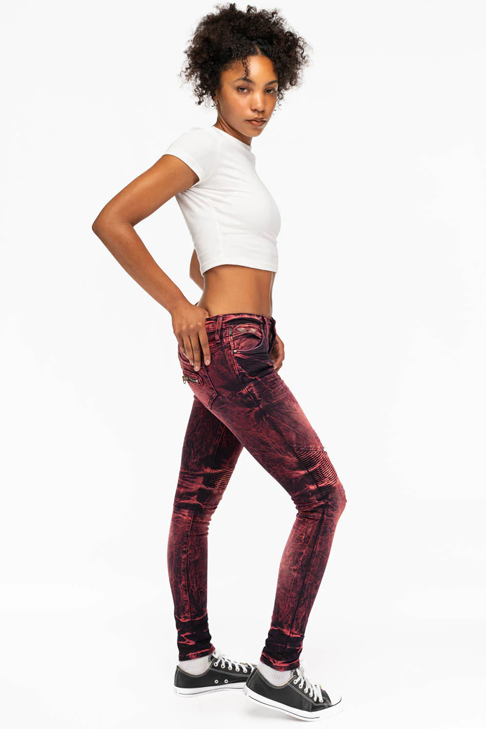 SKINNY WOMENS BIKER JEANS IN DISTRESSED DENIM IN YANKEE WASH - Image 4