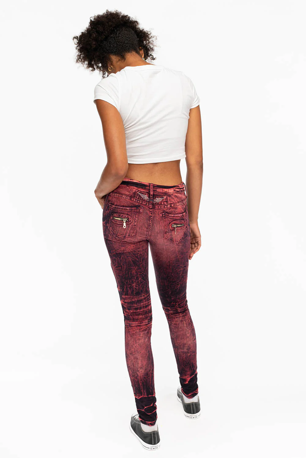 SKINNY WOMENS BIKER JEANS IN DISTRESSED DENIM IN YANKEE WASH - Image 5