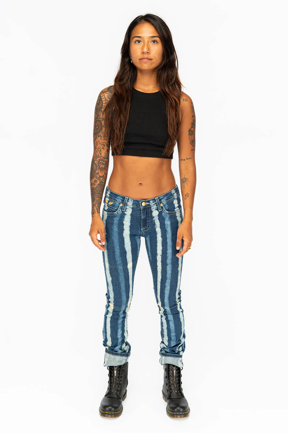 MARILYN LOW RISE WOMENS STRAIGHT LEG JEANS IN PRISONER WASH - Image 5