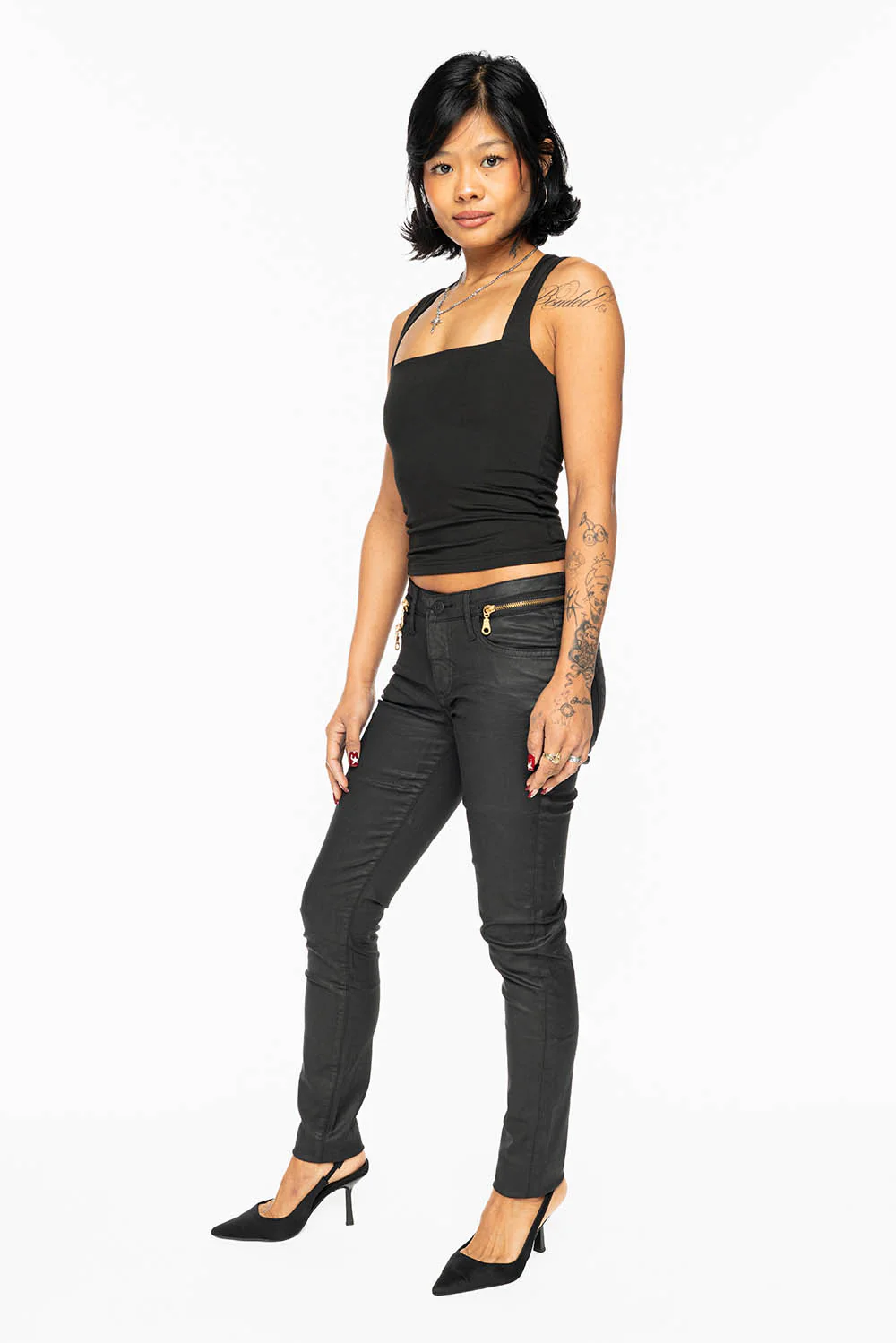 ROBIN’S NEW ZIPPER SKINNY JEANS IN DY BLACK WITH TONAL EMBROIDERY - Image 7