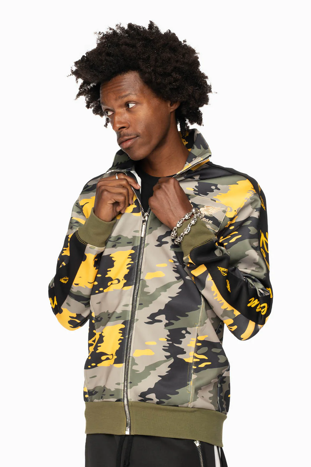 ROBIN’S TEAM TRACK JACKET IN CAMO YELLOW - Image 3