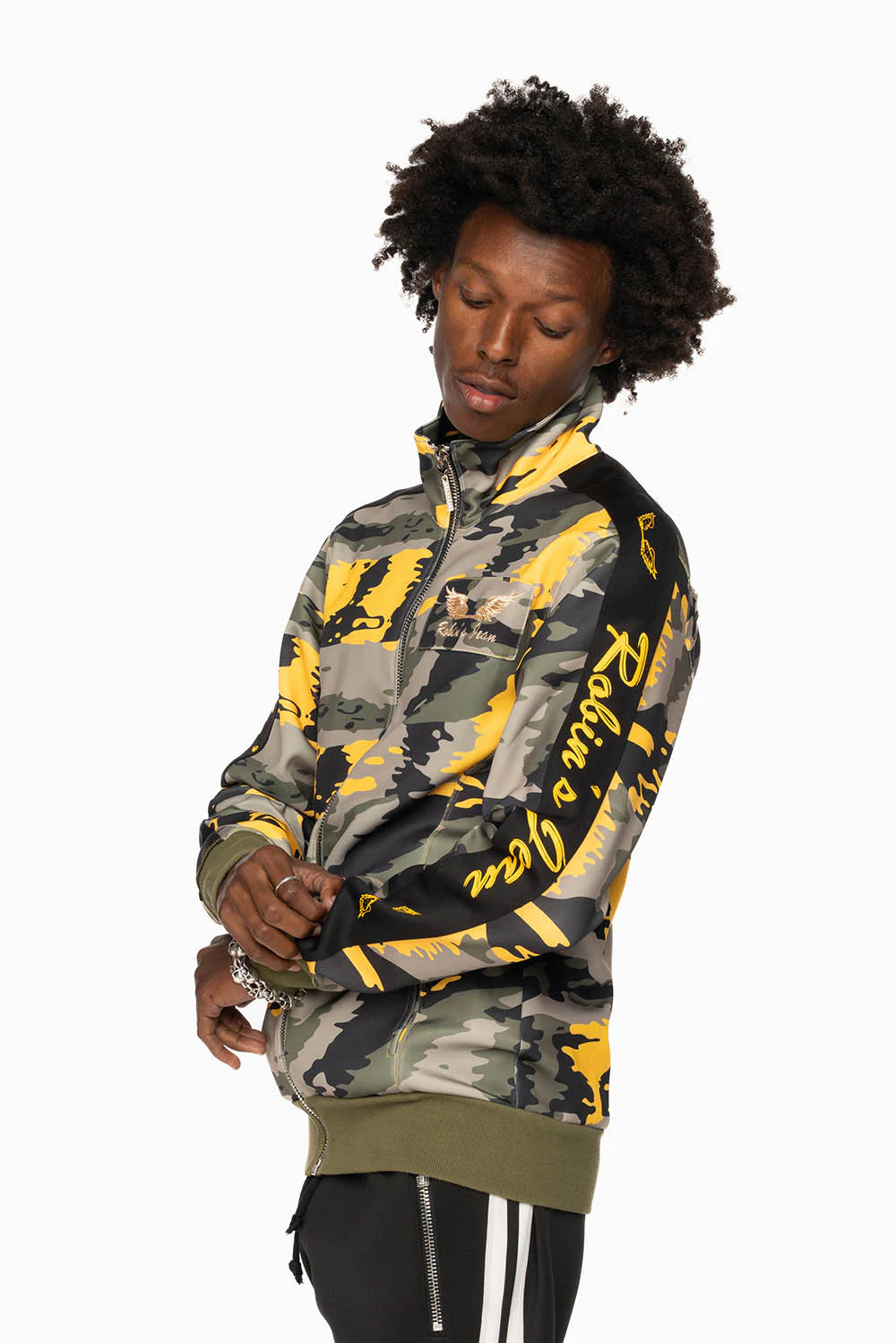 ROBIN’S TEAM TRACK JACKET IN CAMO YELLOW - Image 4
