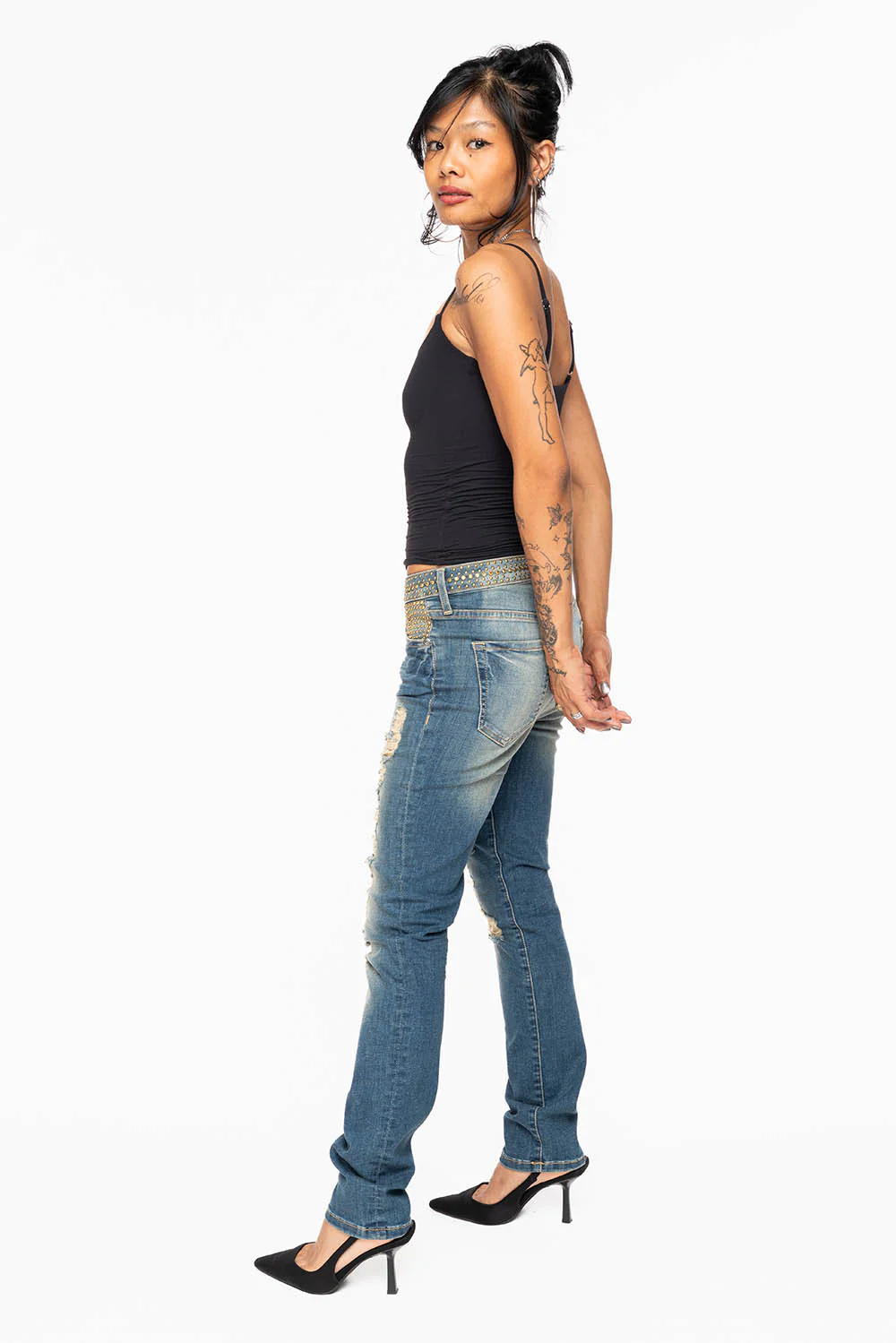 ROBIN’S WOMEN MID RISE STRAIGHT JEAN IN SUPER BROKEN MEDIUM WASH EMBELLISHED WITH GOLD STUDS & CRYSTALS - Image 8