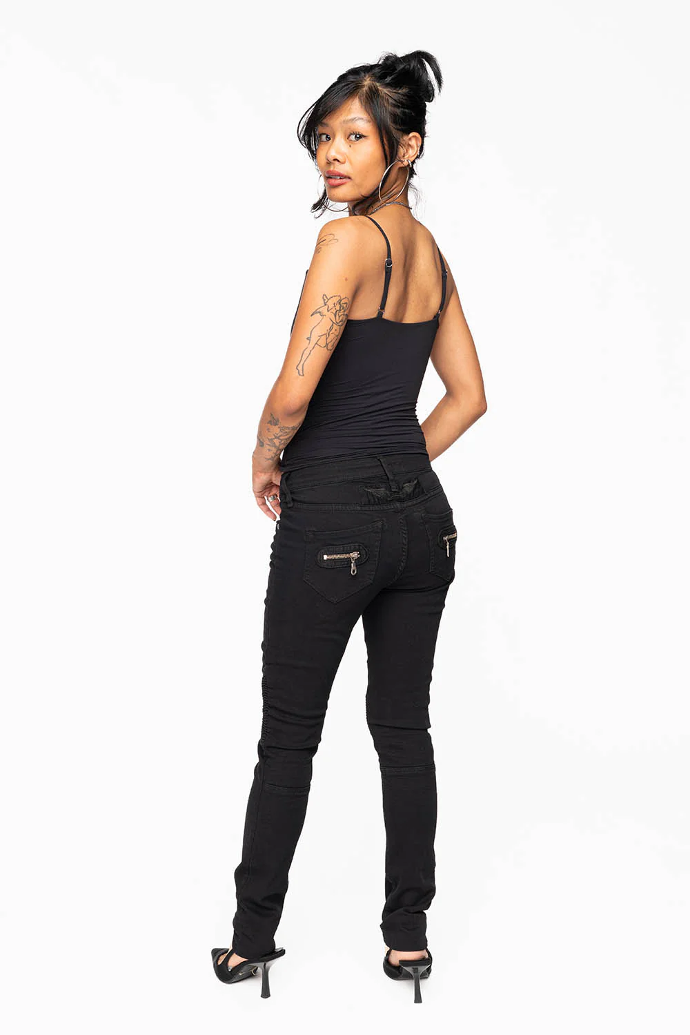ROBIN'S BIKER WOMENS JEANS IN PURE BLACK - Image 6