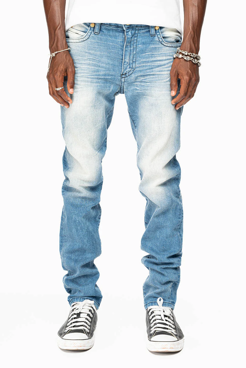 SKINNY JEAN IN BLUE 5D LIGHT WASH EMBELLISHED WITH AURUM CRYSTALS - Image 3