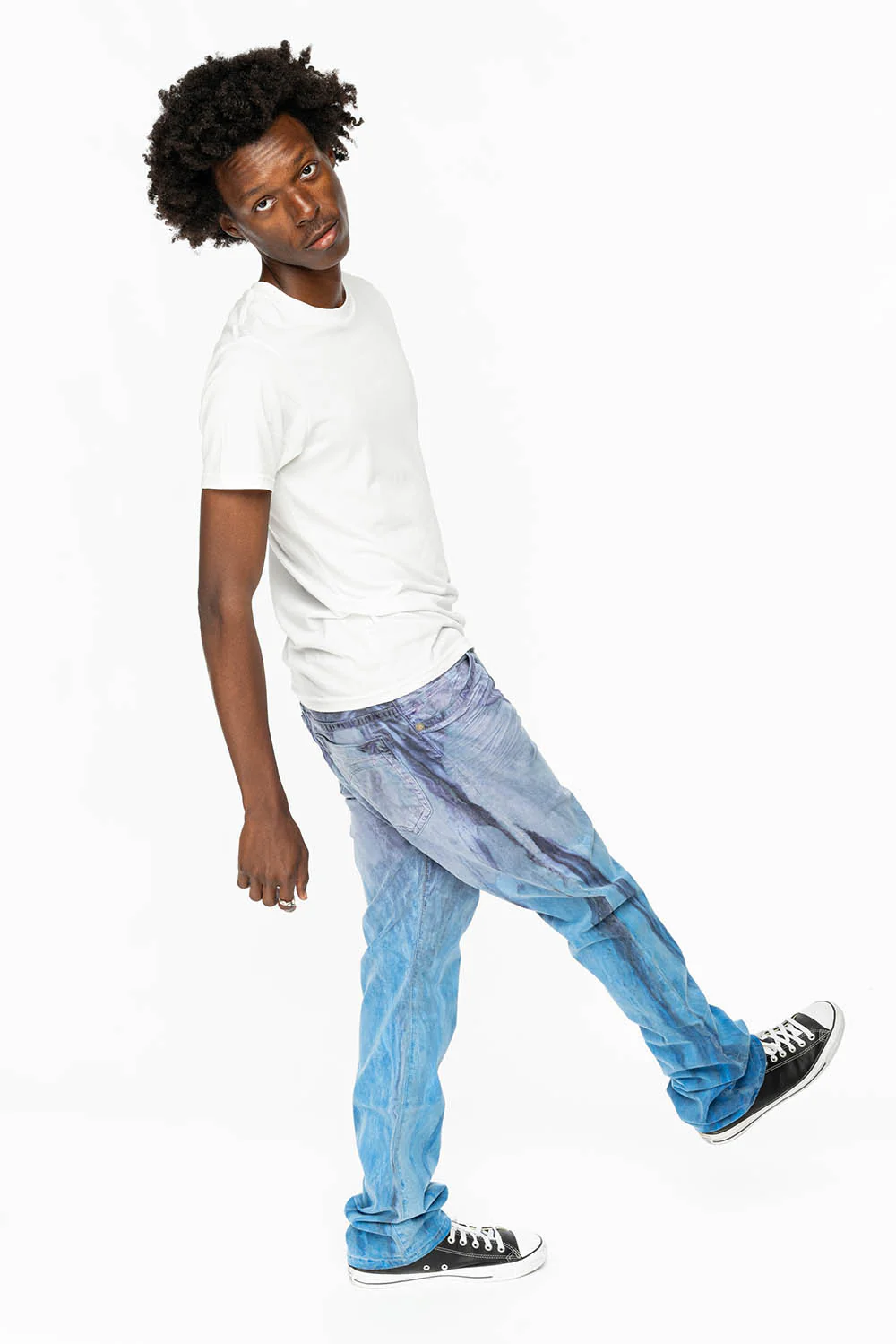 CLASSIC 5 POCKET  STRAIGHT  LEG JEANS  IN FIRE BLUE - Image 6