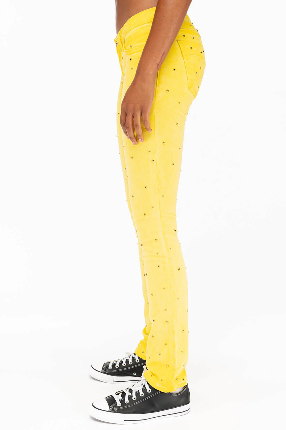 MARILYN LOW RISE WOMENS STUDDED STRAIIGHT LEG JEANS IN OIL YELLOW WITH TONAL WINGS AND CRYSTALS - Image 4