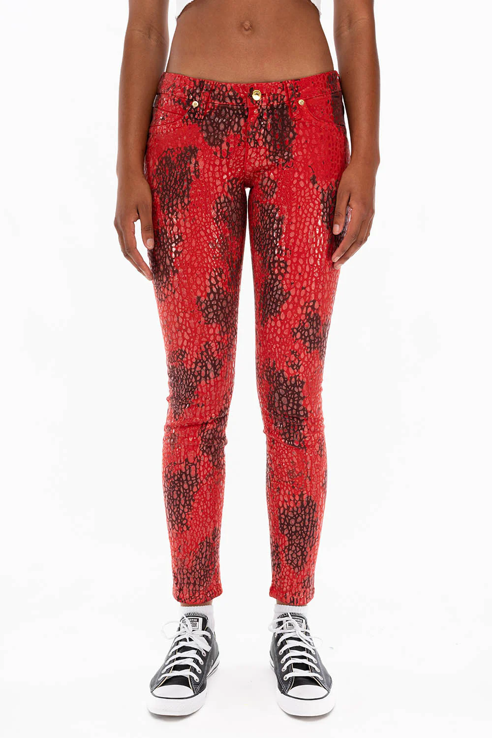MARILYN LOW RISE WOMENS SKINNY JEANS IN AQUARIUM RED WITH TONAL WINGS - Image 2