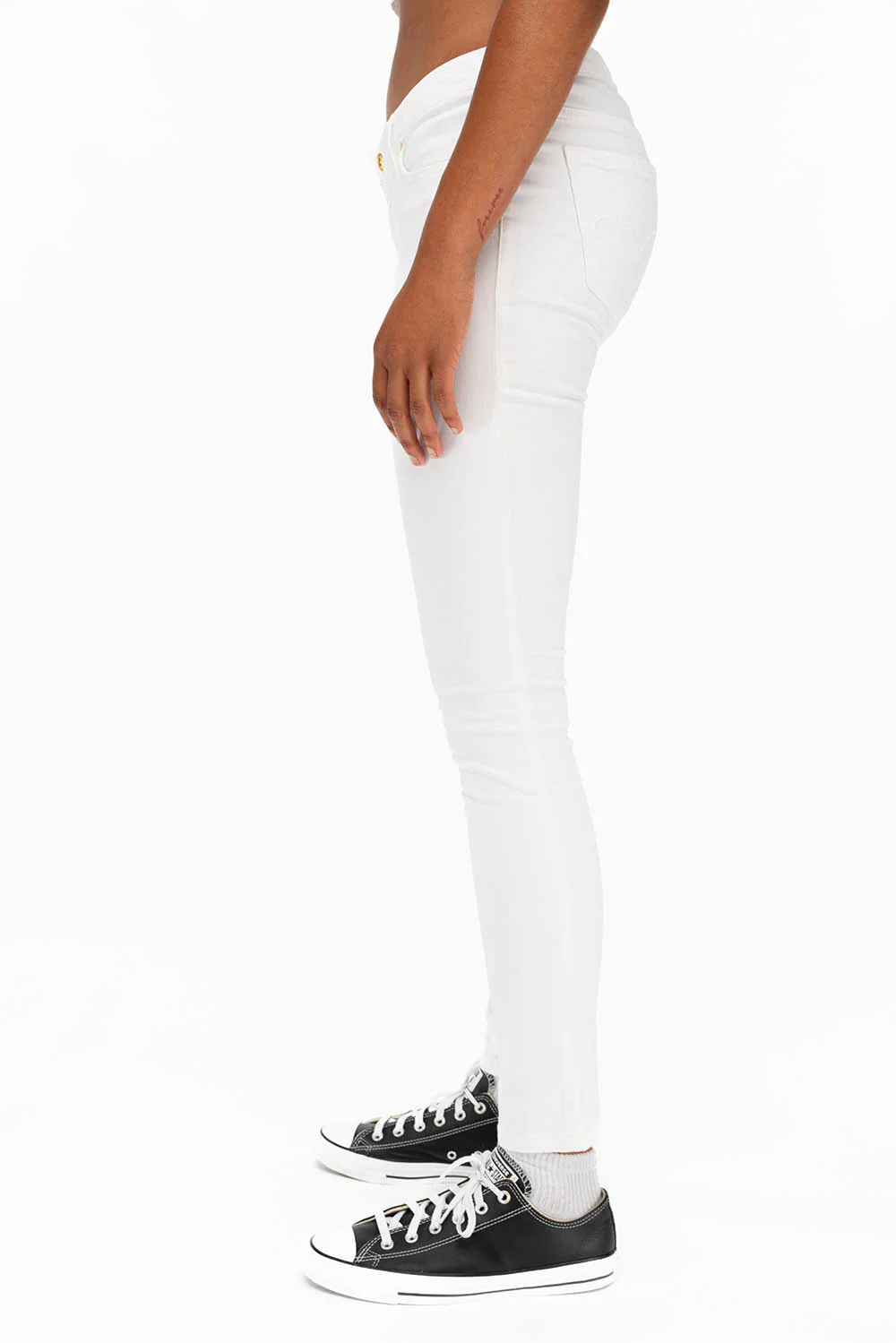 ROBIN'S NAT SKINNY WOMENS SKINNY JEANS IN WHITE WITH TONAL EMBROIDERY AND LOGO - Image 4