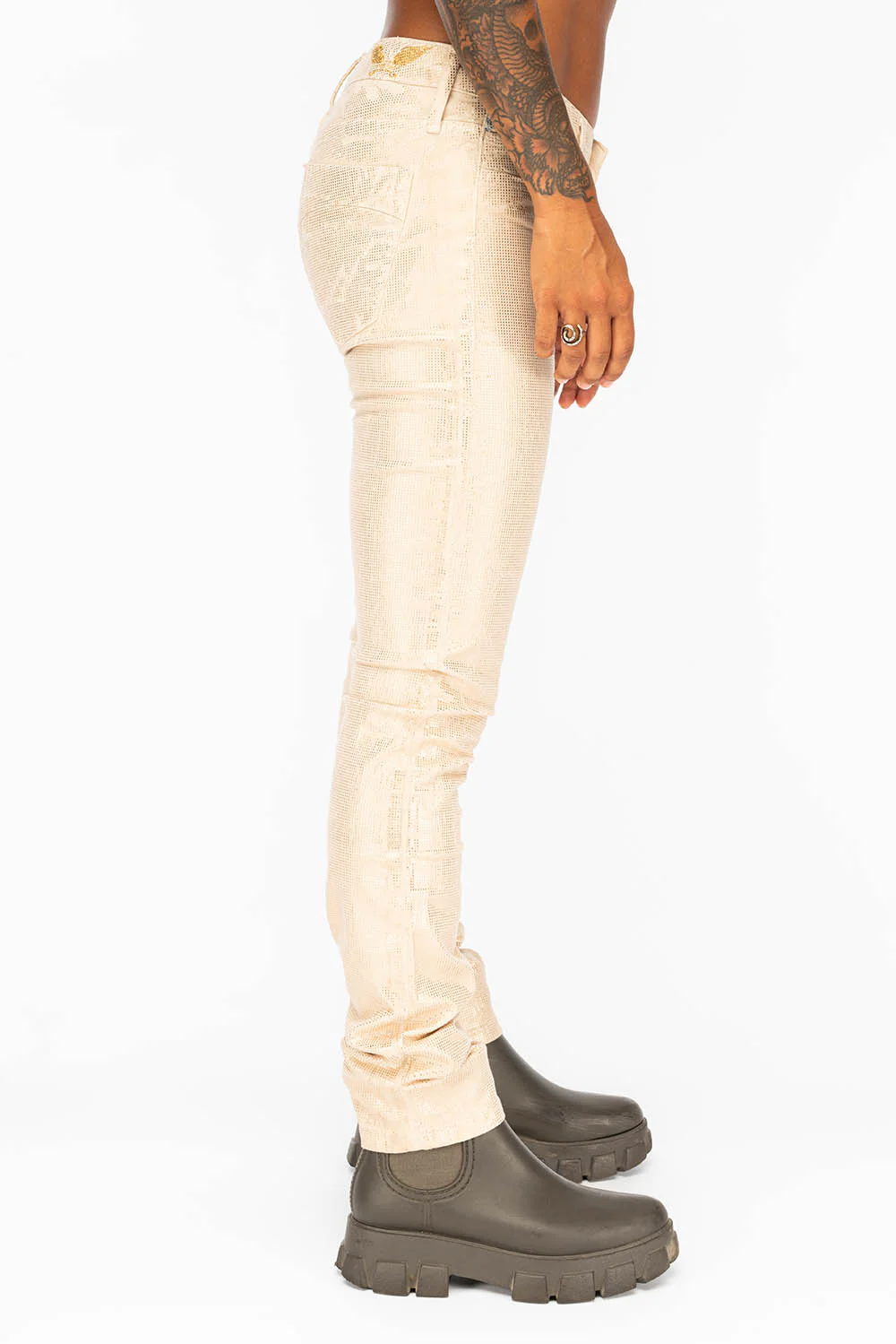 MID RISE WOMENS SKINNY JEANS IN BEIGE DISCO COATING - Image 3