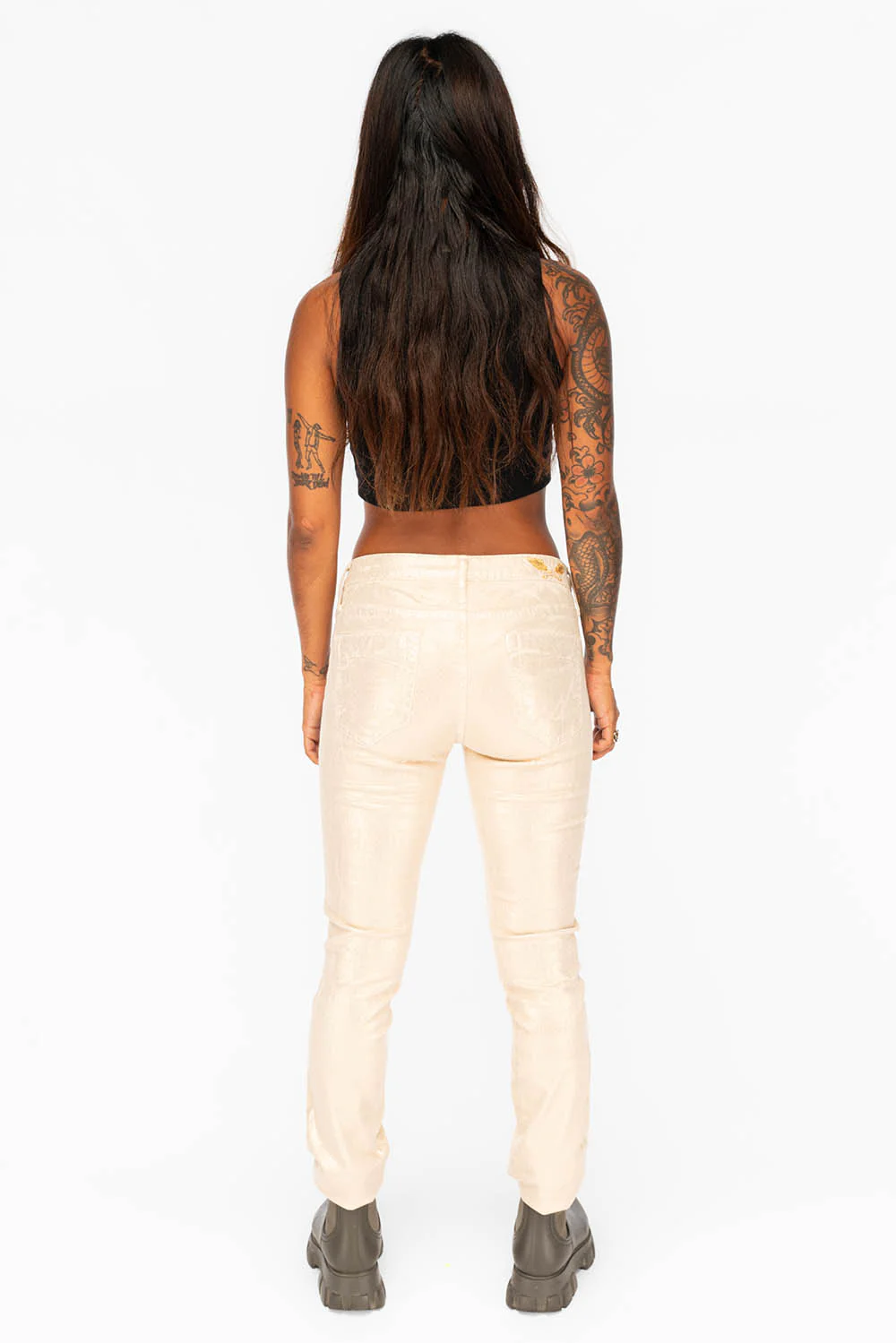 MID RISE WOMENS SKINNY JEANS IN BEIGE DISCO COATING - Image 6