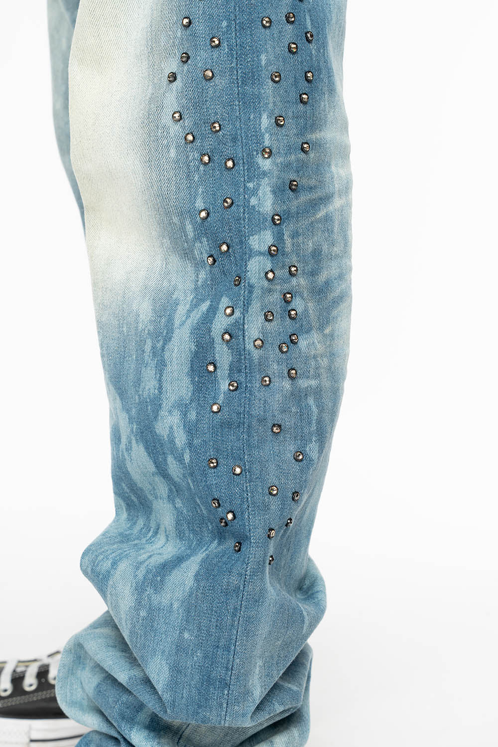 STRAIGHT CUT JEANS IN AQUARAMA WASH EMBELLISHED WITH CRYSTALS AND PATCHES - Image 3