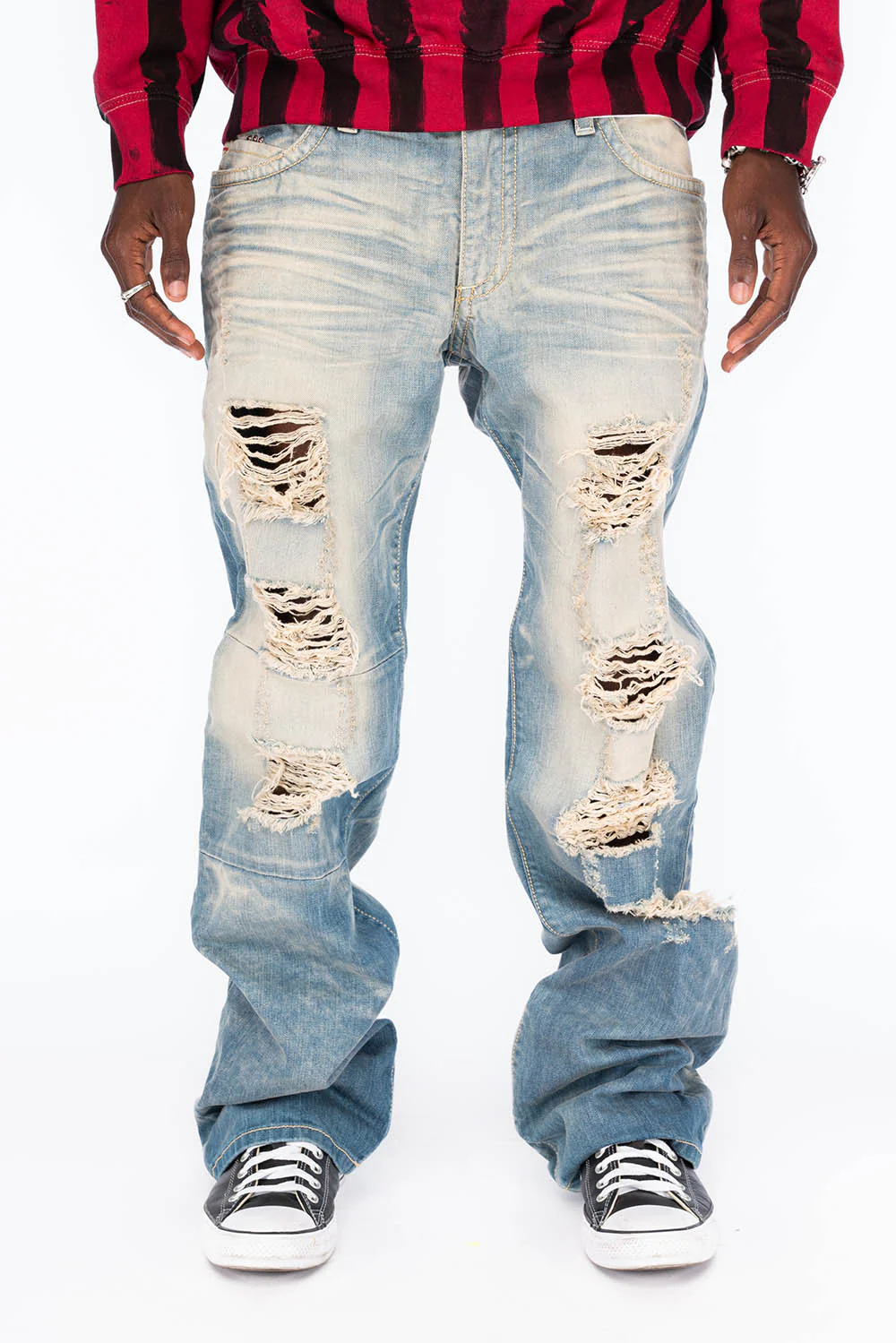 VINTAGE INDIGO DISTRESSED ,RIPPED JEAN  IN OMAHA BROKEN WASH WITH  RED CRYSTALS - Image 4