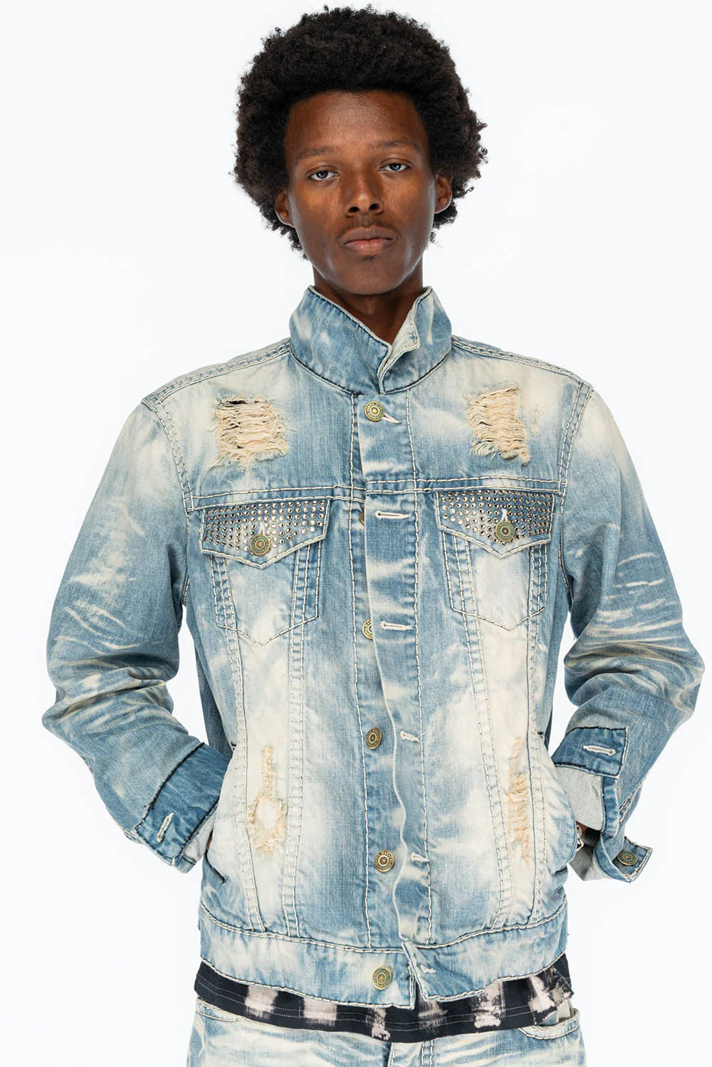 VINTAGE INDIGO DISTRESSED ,RIPPED JEAN JKT WITH WHITE CONTRAST STICH IN OMAHA BROKEN WASH WITH CRYSTALS - Image 3