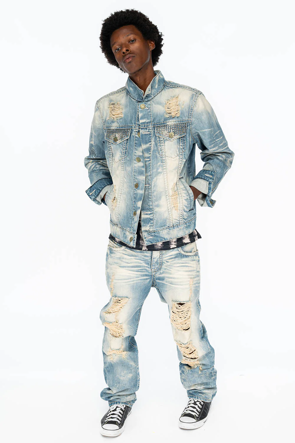 VINTAGE INDIGO DISTRESSED ,RIPPED JEAN JKT WITH WHITE CONTRAST STICH IN OMAHA BROKEN WASH WITH CRYSTALS - Image 7